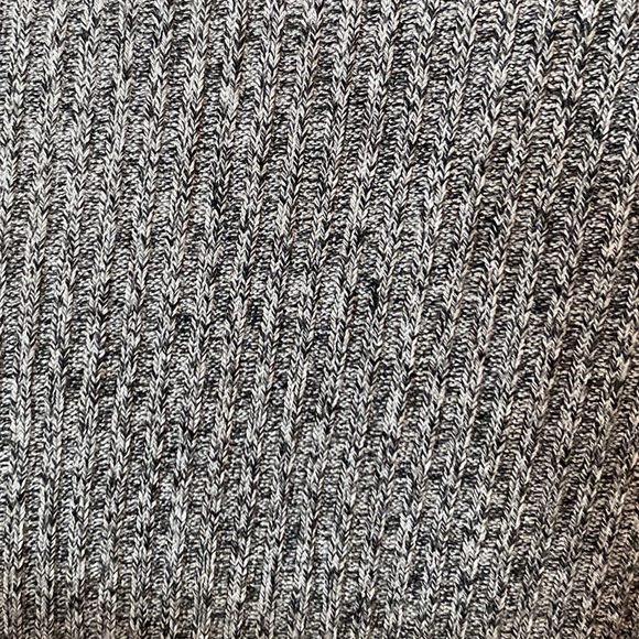 Brandy Melville Tank - Picture 2 of 2